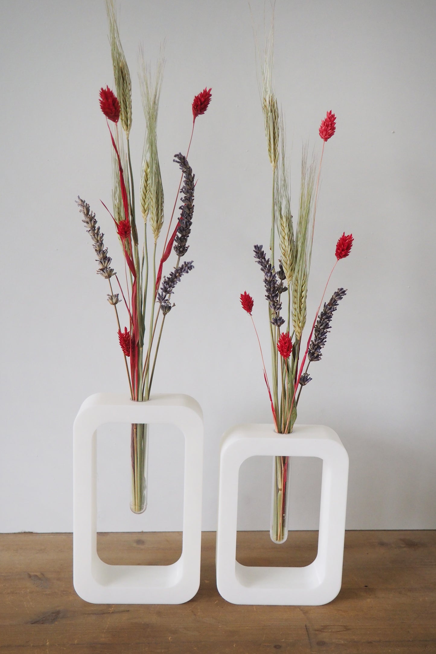 Dried flower vase